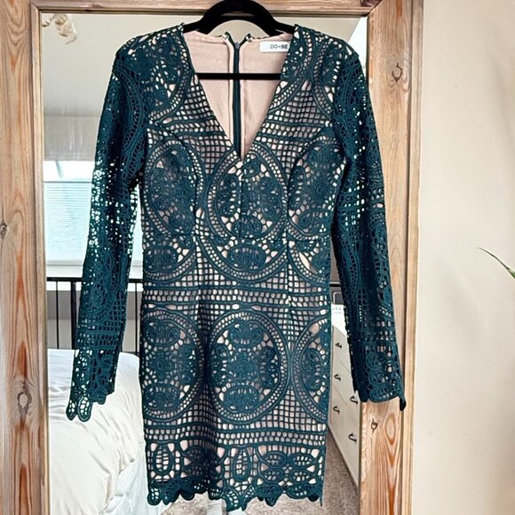 Long Sleeve Crochet Lace Dress - Picture 2 of 9